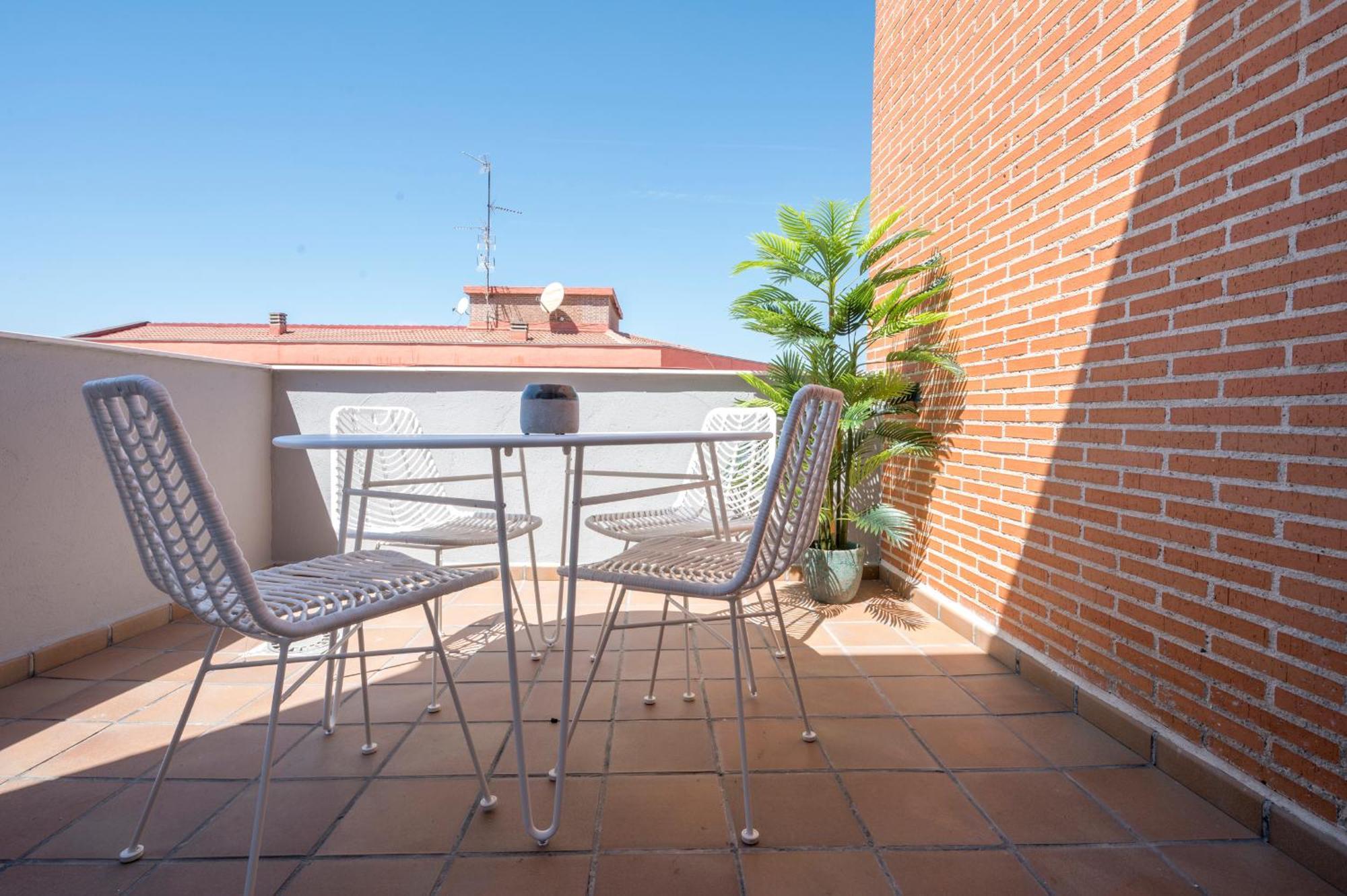 Miosotis Suites Madrid Exterior photo