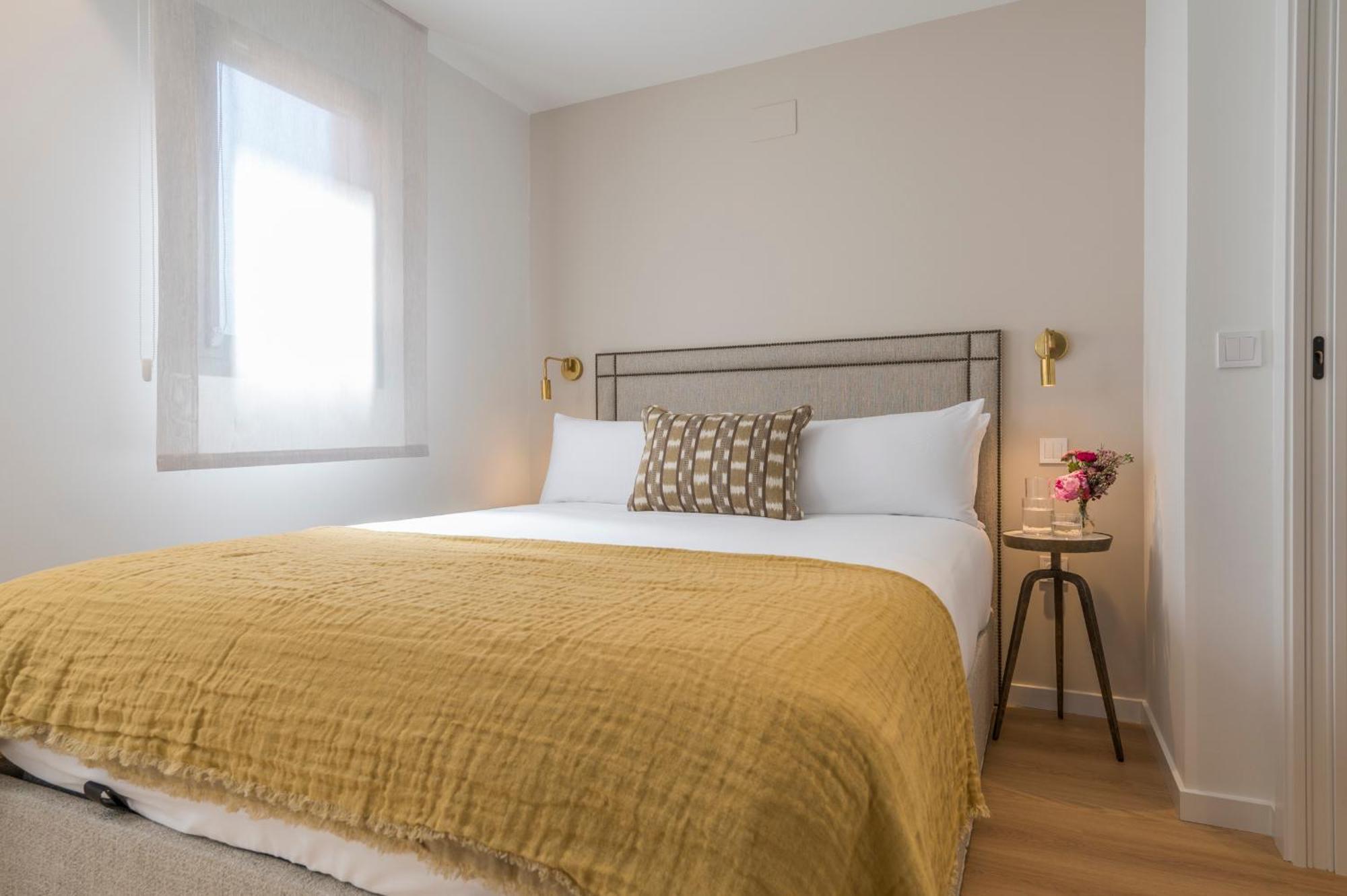 Miosotis Suites Madrid Exterior photo